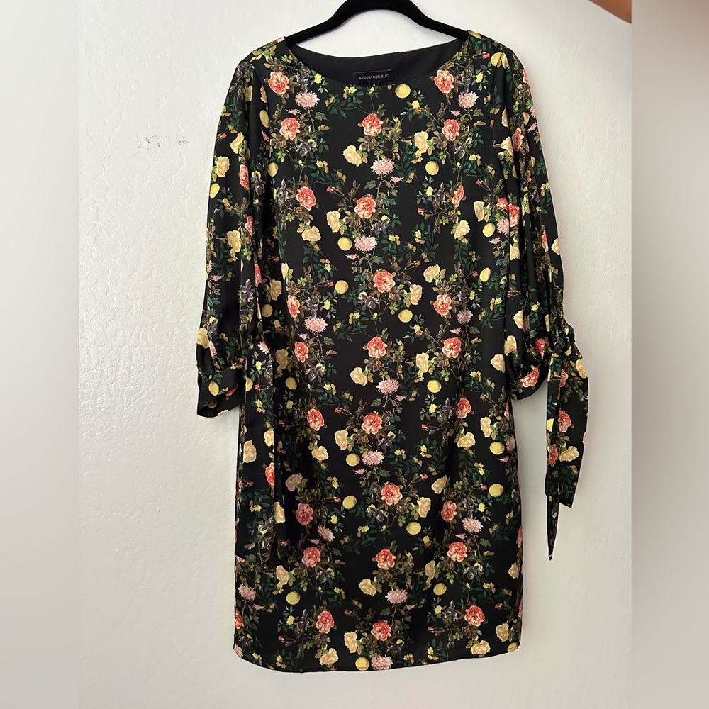 Banana Republic print midi dress